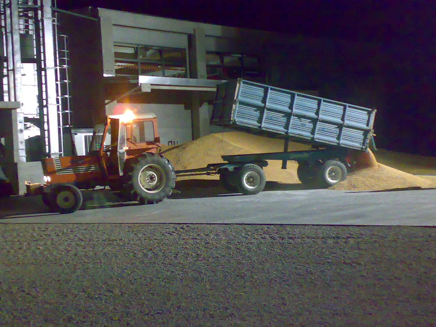 FUAT 580 ALLO SCARICO