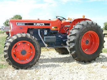 Kubota M 8030