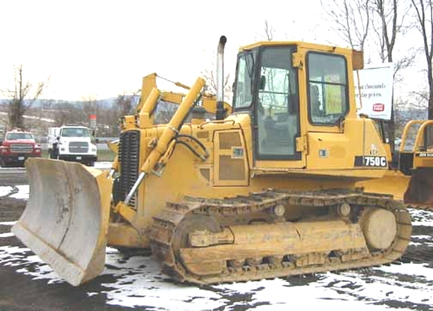 John Deere 750C