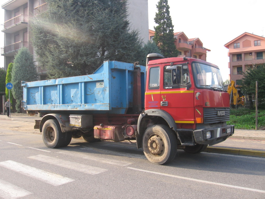 Iveco 175-24