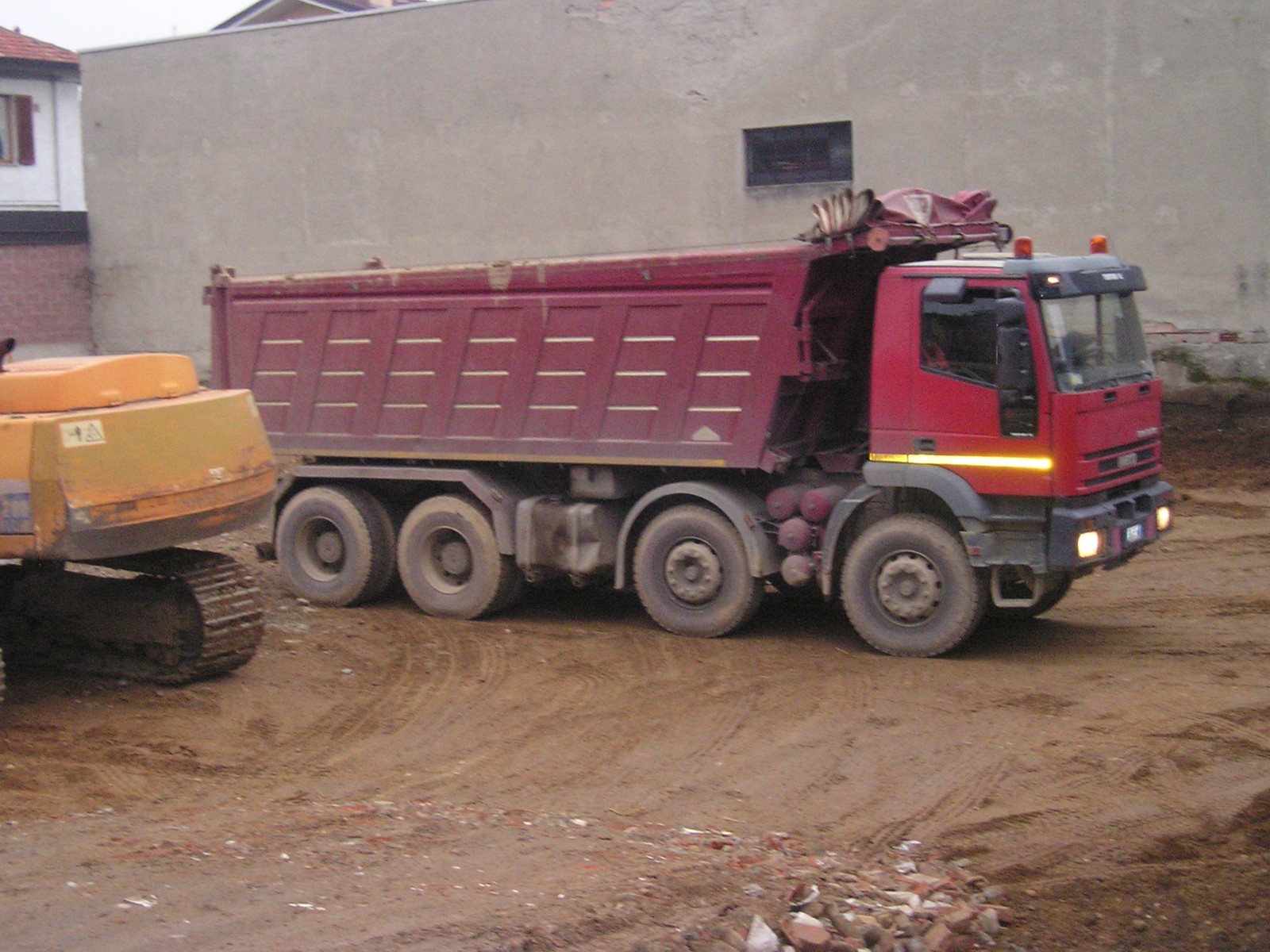 Iveco Eurotrakker 410E42
