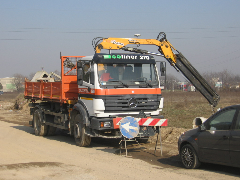 Mercedes-Benz 1827 Stucchi&C