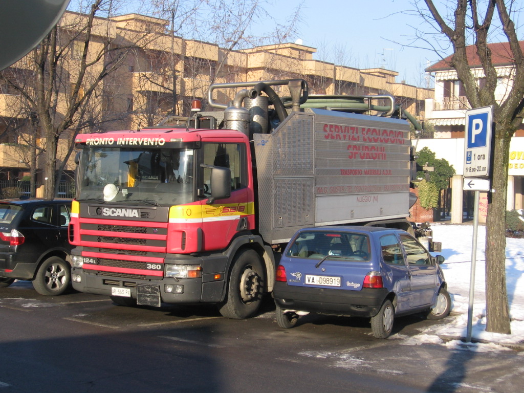 Scania P124L360 Sala Trasporti