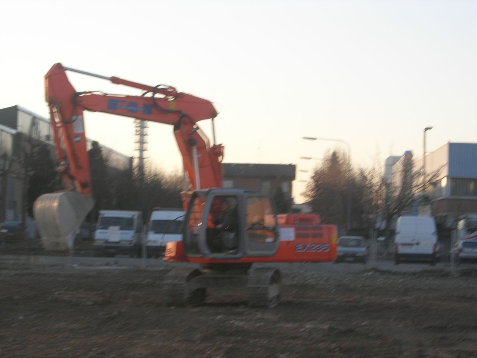 fiat hitachi EX235