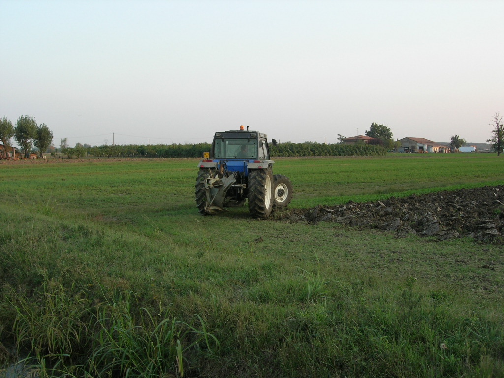 new holland110-90
