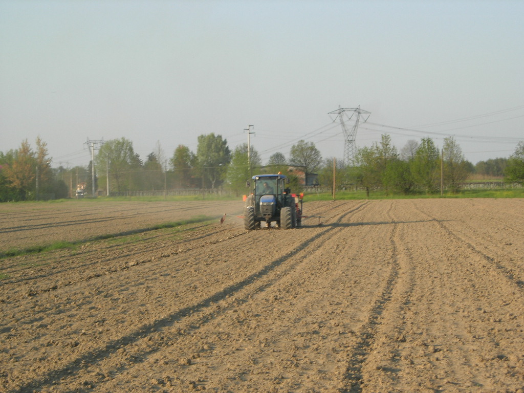 new holland tnd75