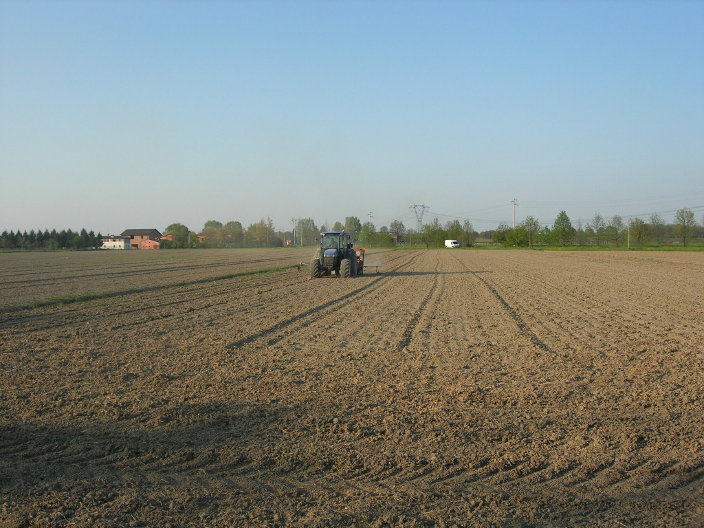 new holland tnd75