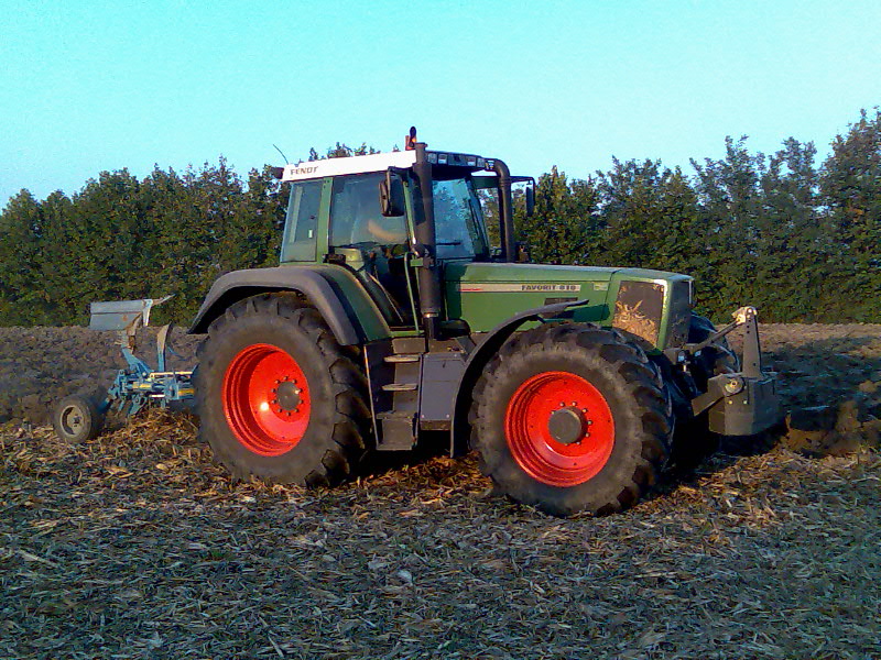 Fendt 818.....