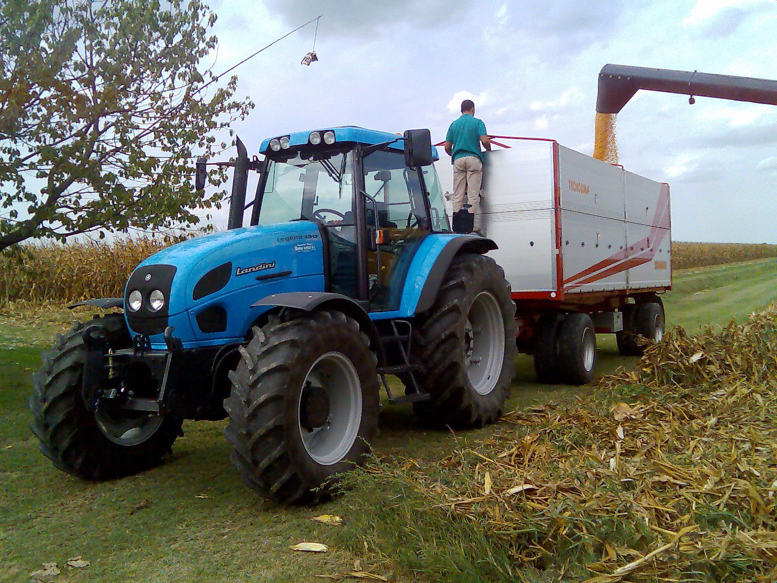 landini legend 130.