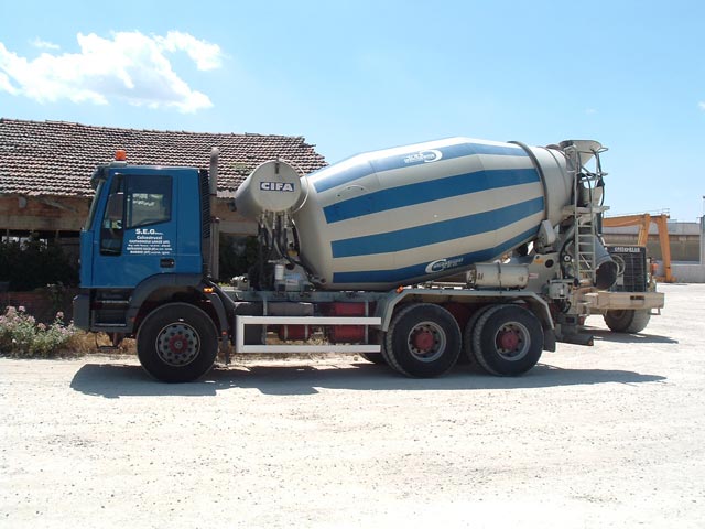 Iveco Eurotrakker 380E44 Cursor