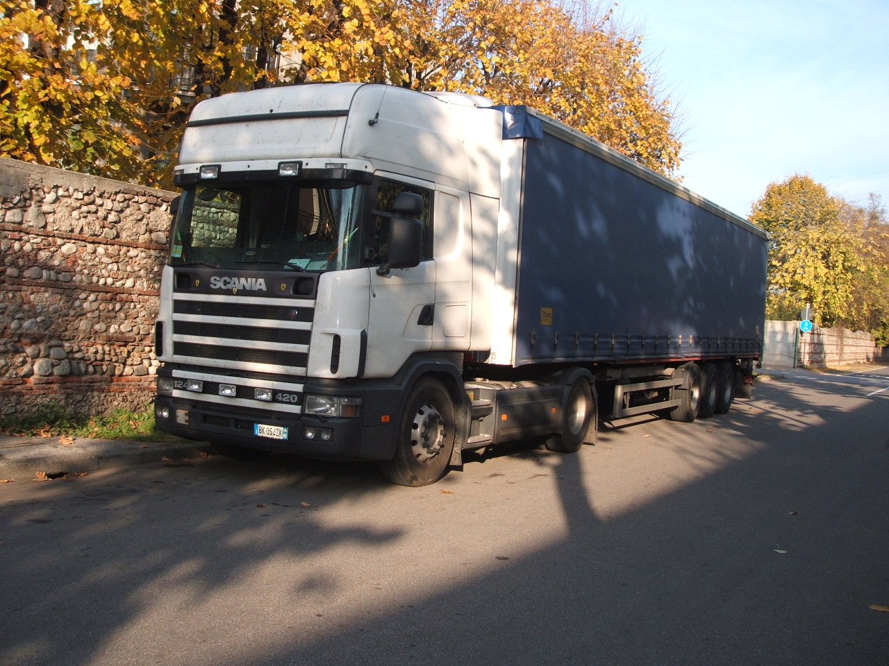 Scania 124L420