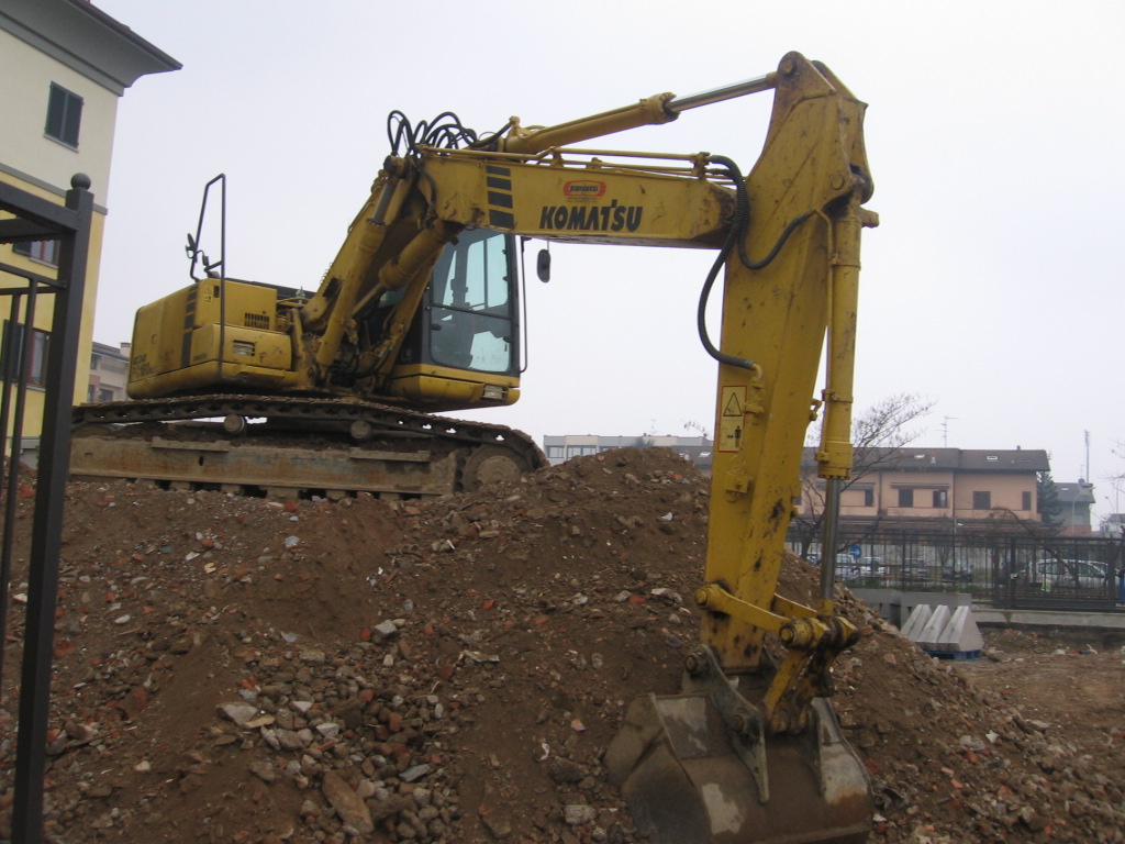 Komatsu PC180NLC-6