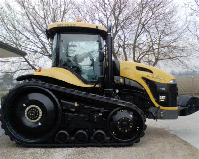 challenger MT765B di BIG-FOOT