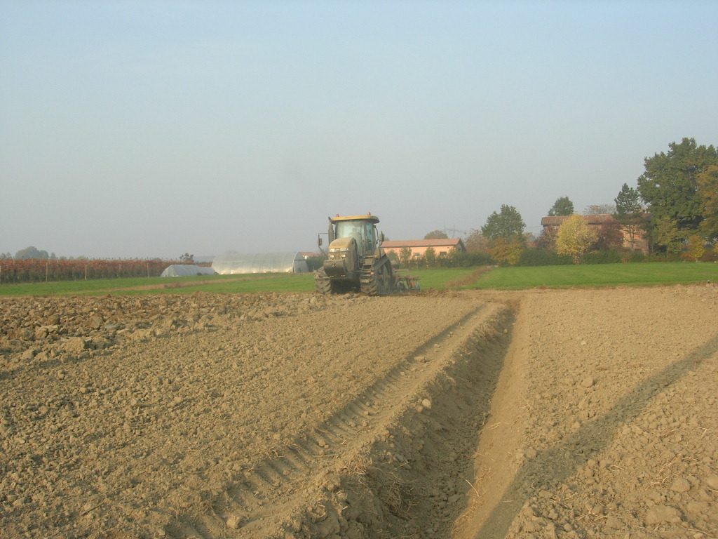 challenger mt765