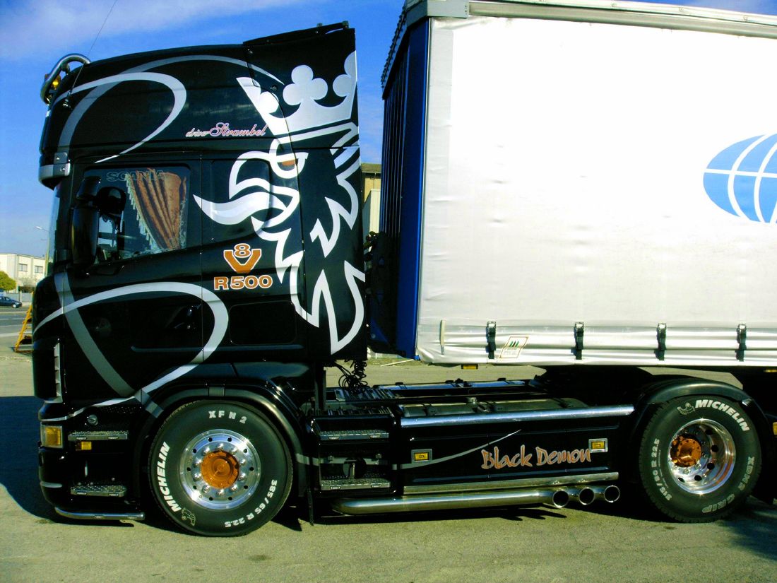 Scania R500 black demon!