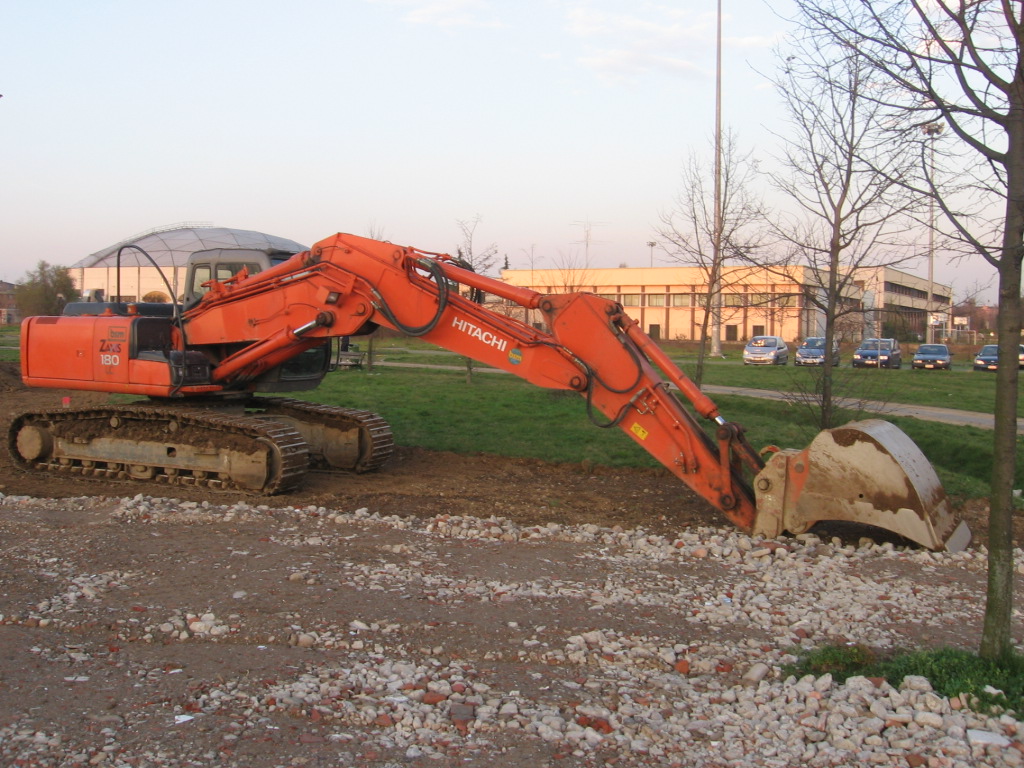Hitachi Zaxis 180LC