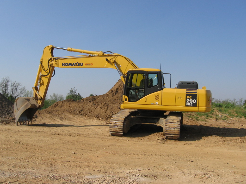 Komatsu PC 290NLC