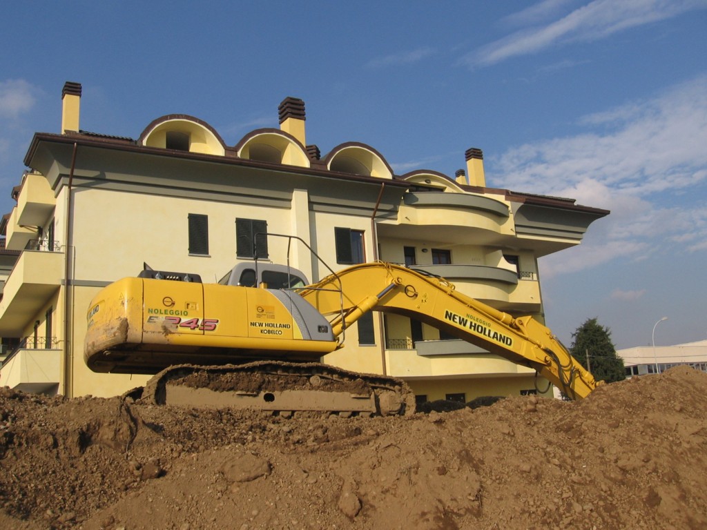 New Holland E 245