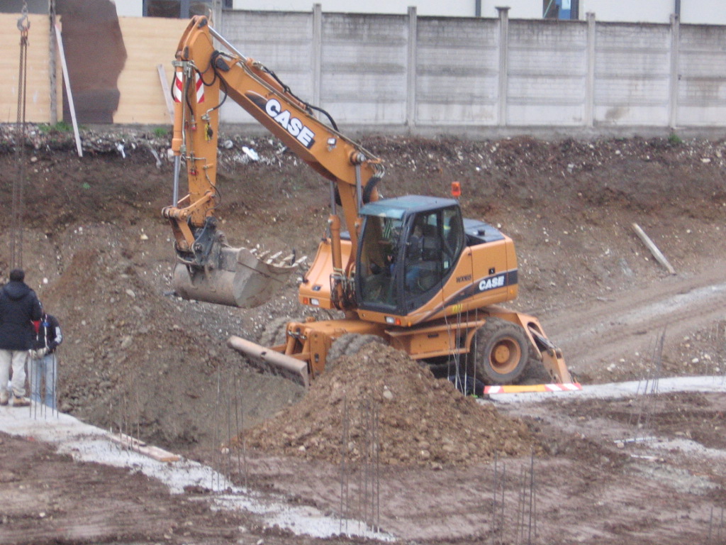 Case WX 165