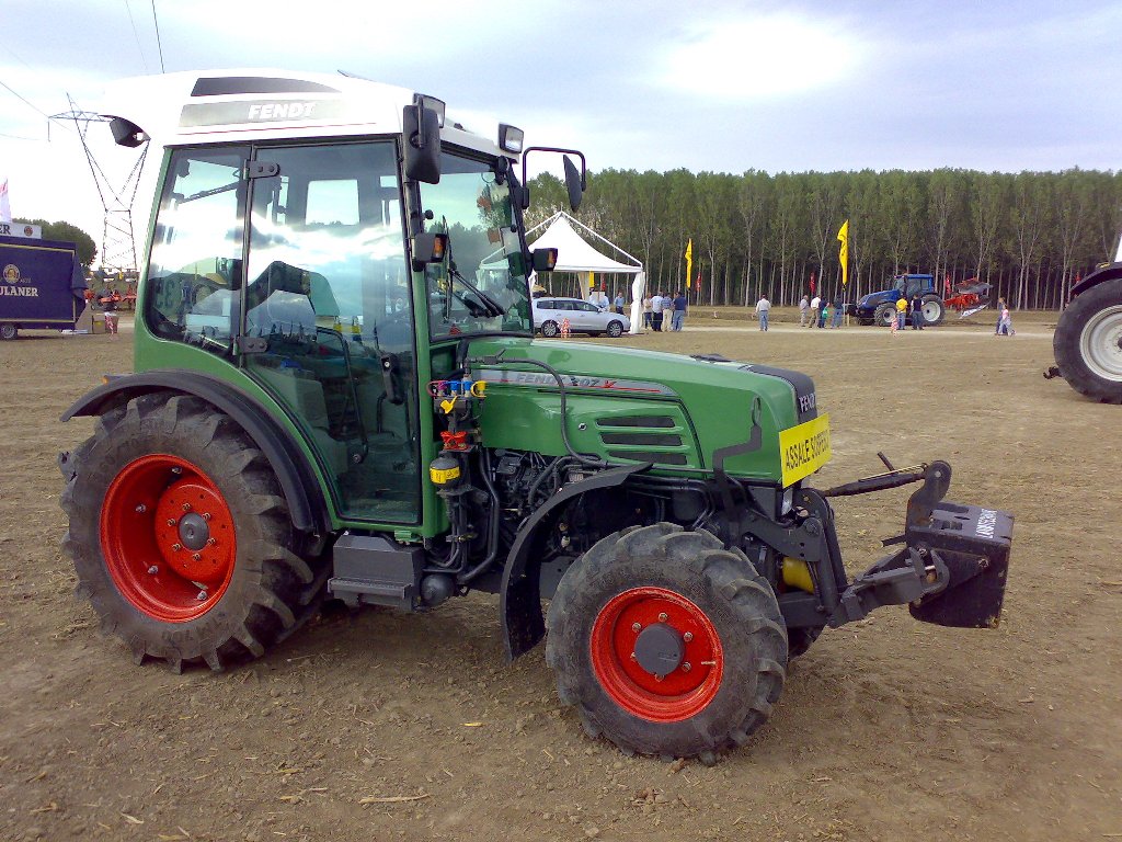 Fendt 207