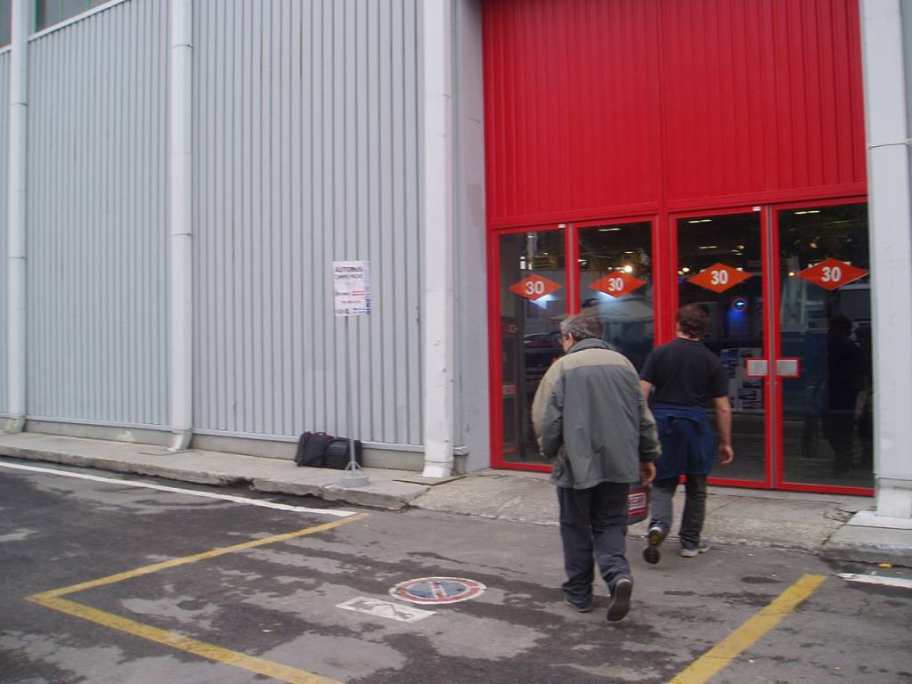 La fermata del Bus Navetta al padiglione 30