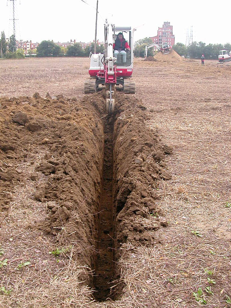 Benna a farfalla per scavi stretti