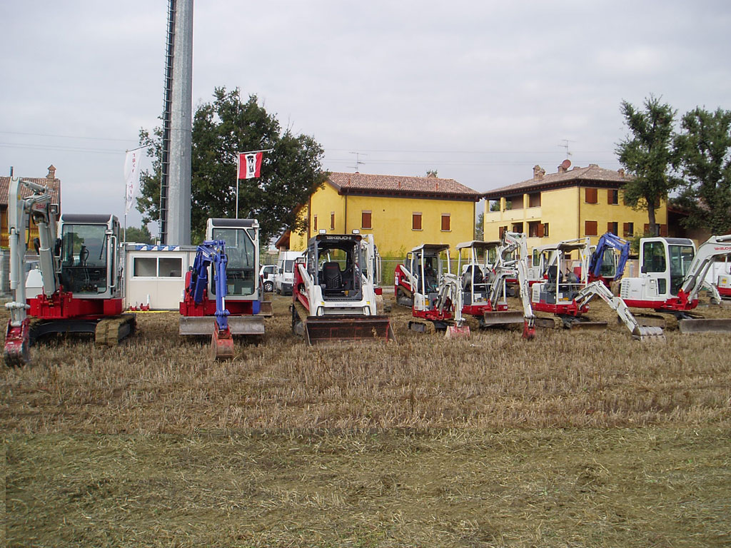 Takeuchi - Campo Prove