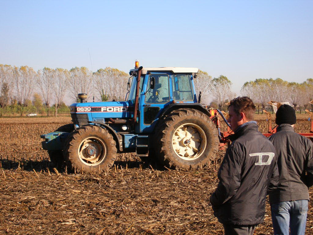 Ford 8630