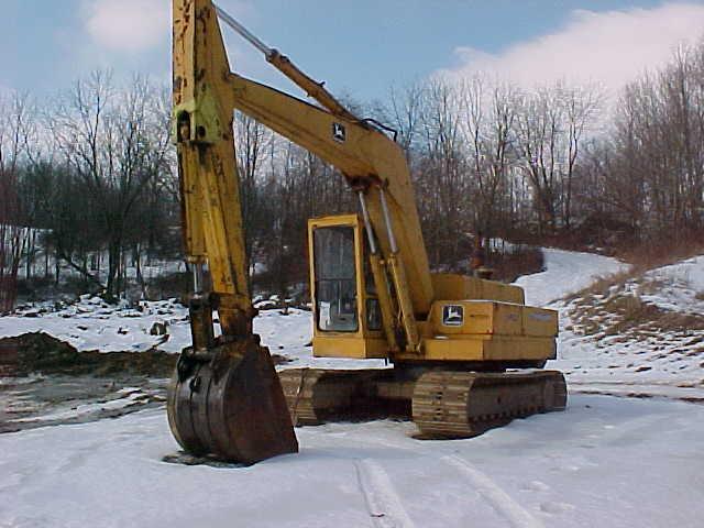 john-deere 690