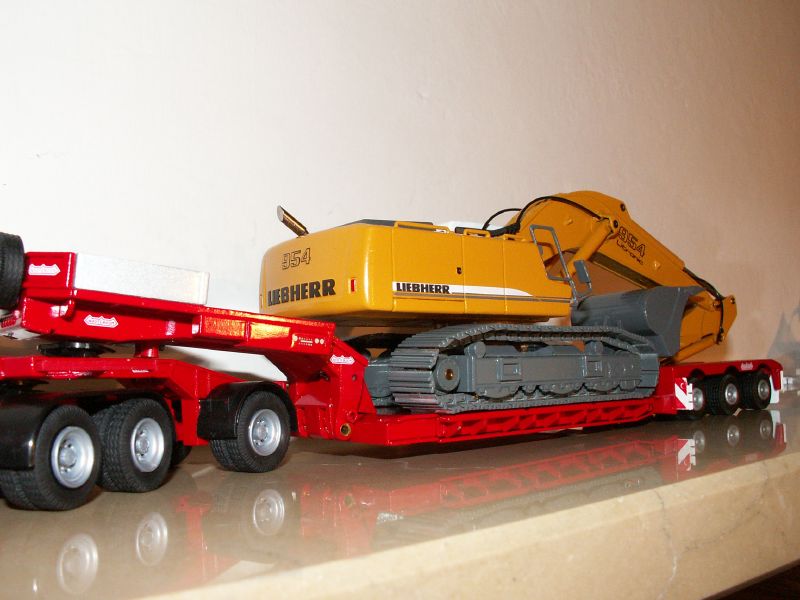 Trasporto Liebherr R954C