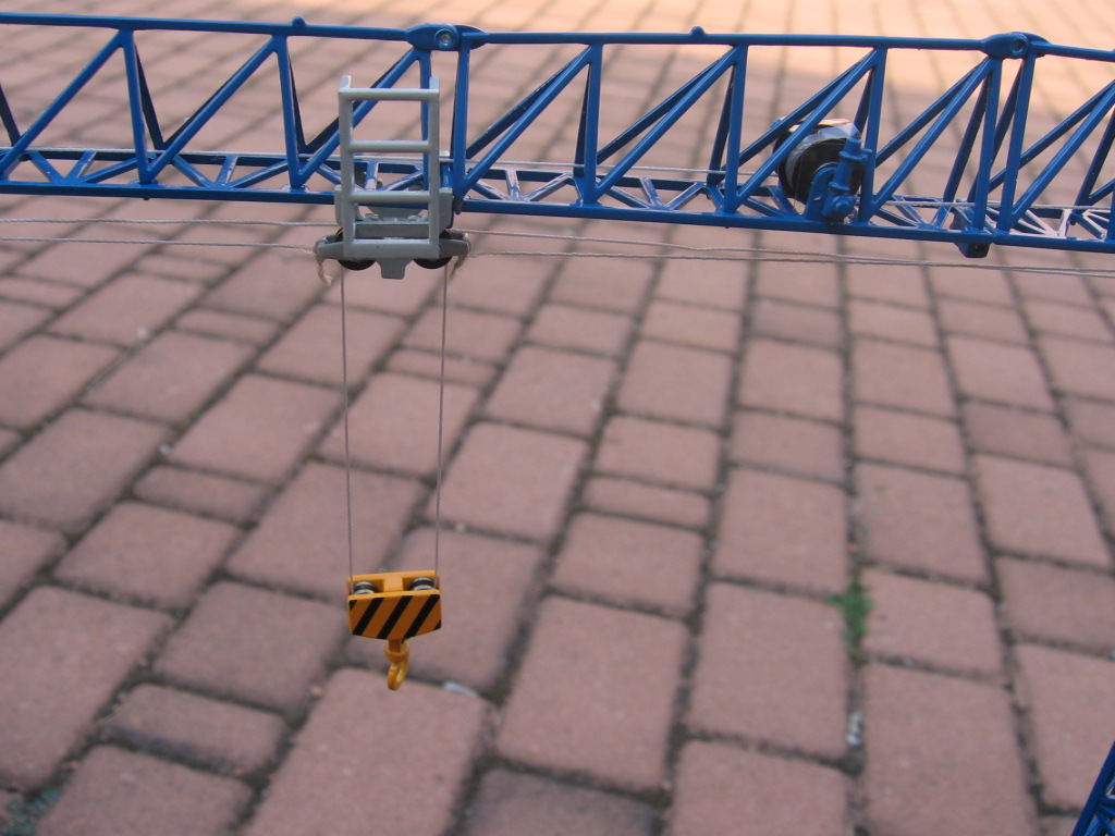 Carrello e motore carrello