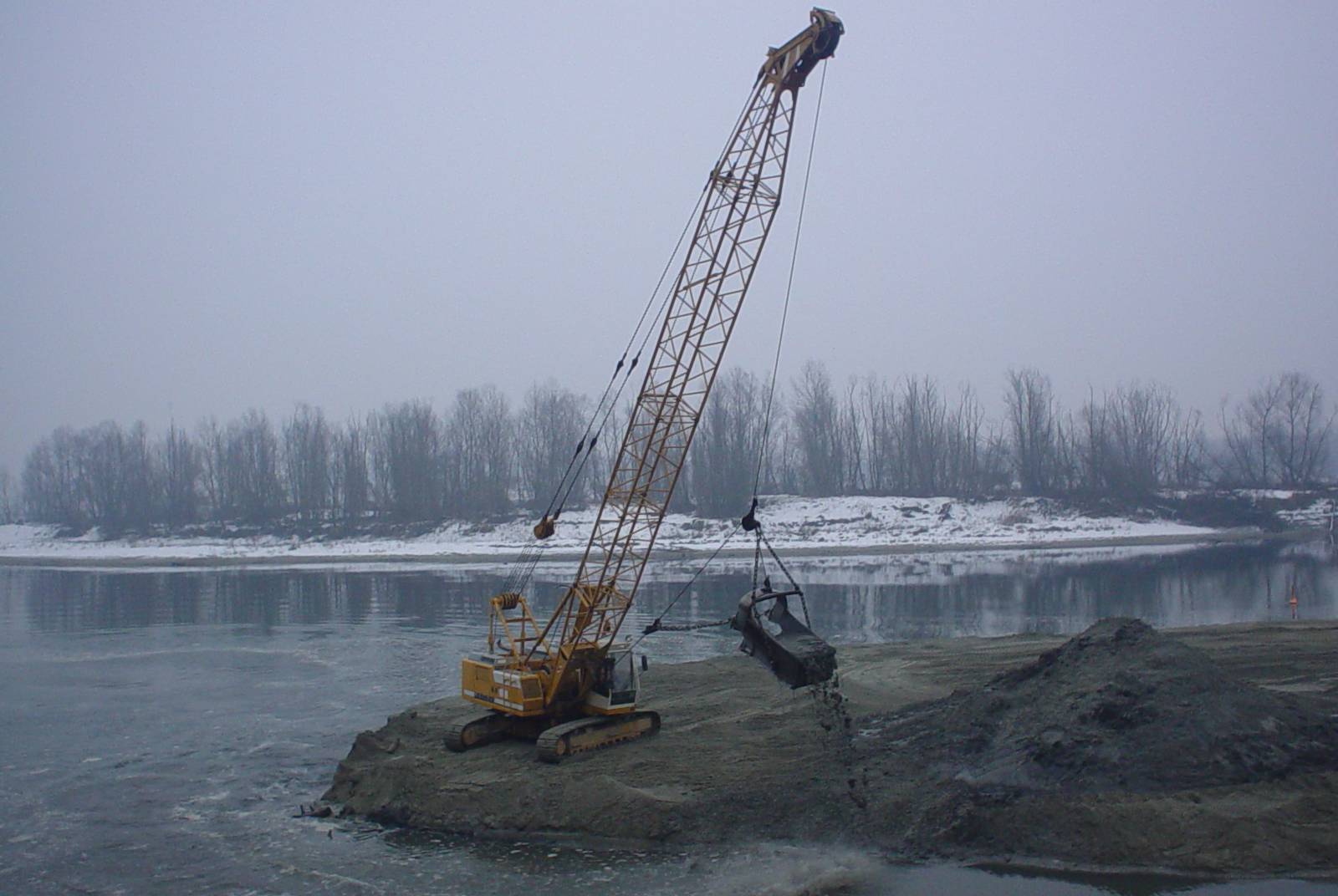 dragaggio ticino(Pavia)