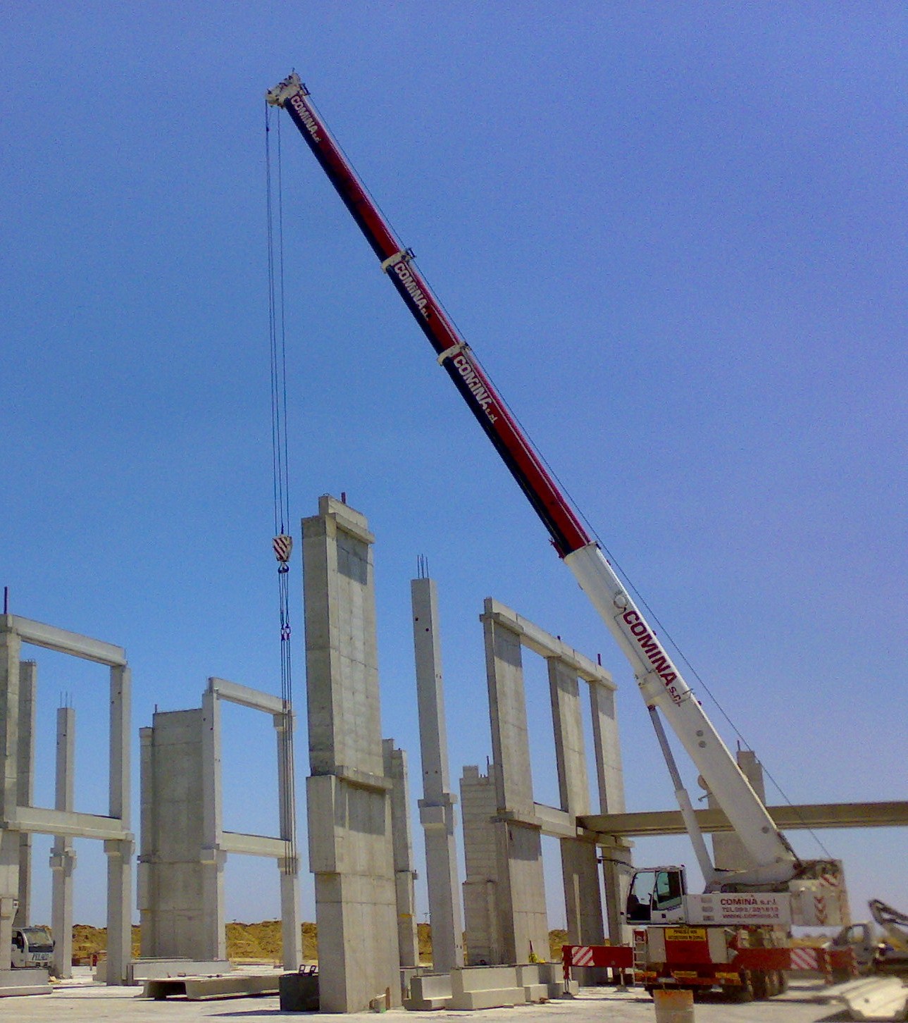 nino80 cantieri in corso 100tonn DEMAG