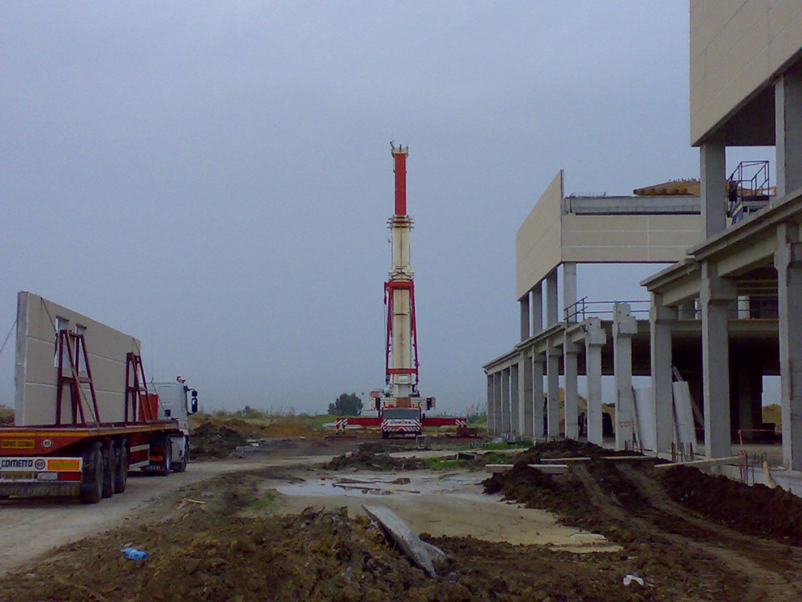 nino 80 montaggio strutture...... 400 tonnLIEBHERR