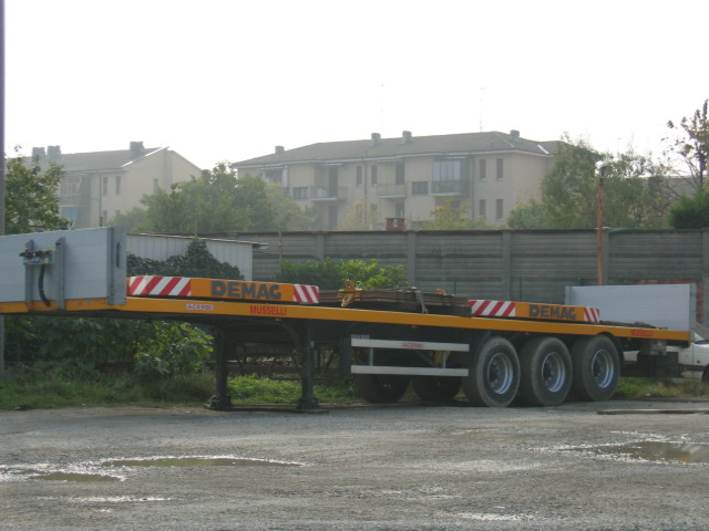 DEMAG AC300: Piattelli + piastre di appoggio