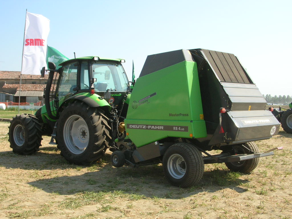 DEUTZ-FAHR Agrotron 100