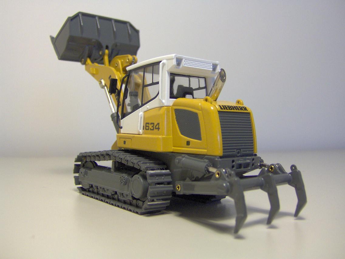 LIEBHERR 634