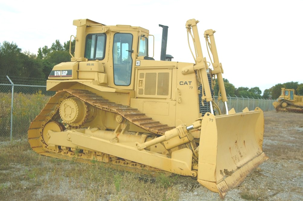 CAT D7H