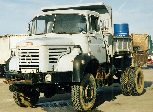 Autocarro berliet 4x4