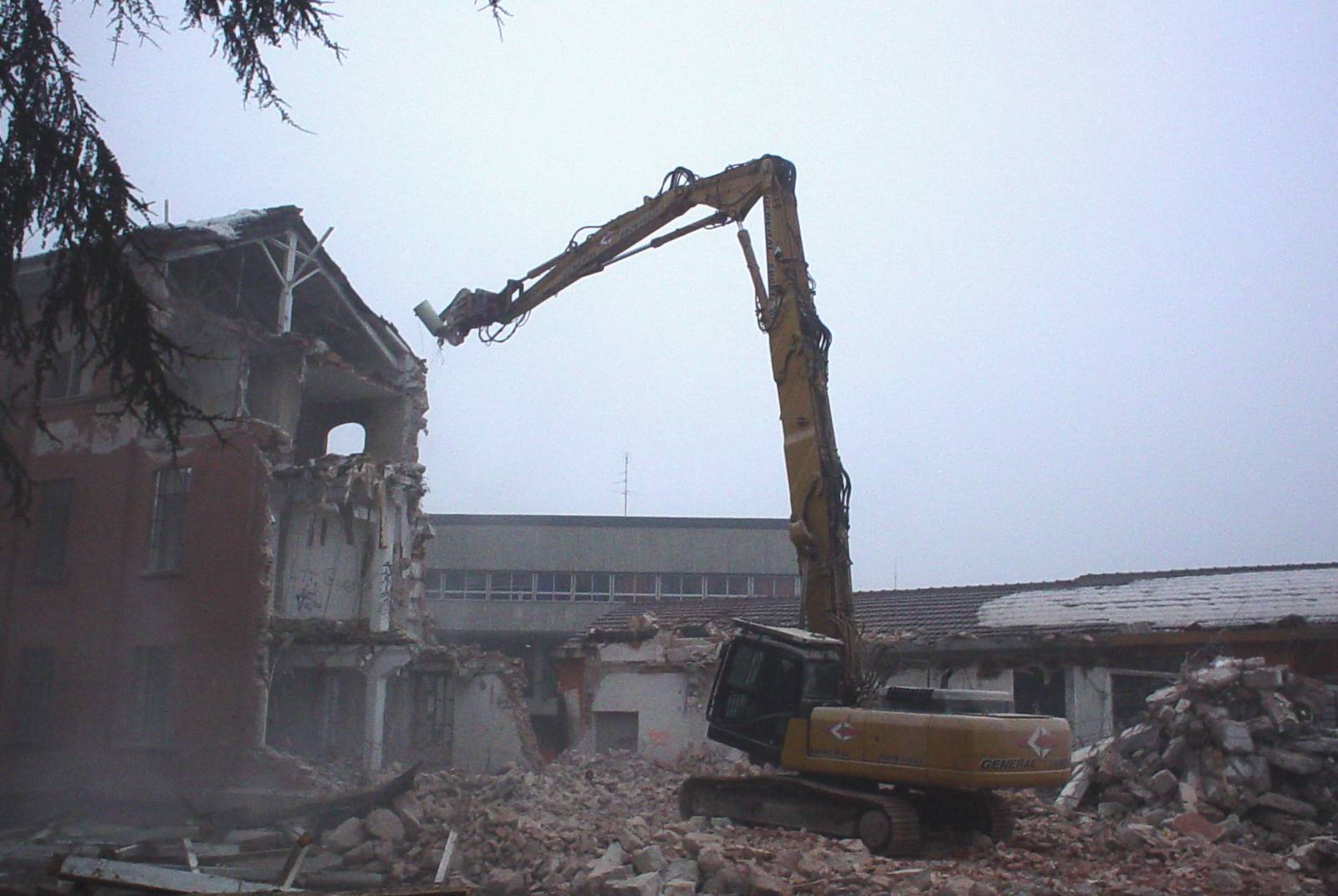 demolizione tipografia(GENERAL SMONTAGGI