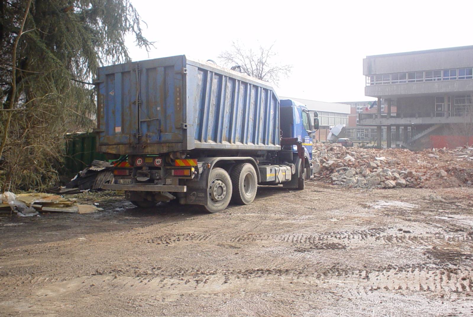 demolizione tipografia(GENERAL SMONTAGGI