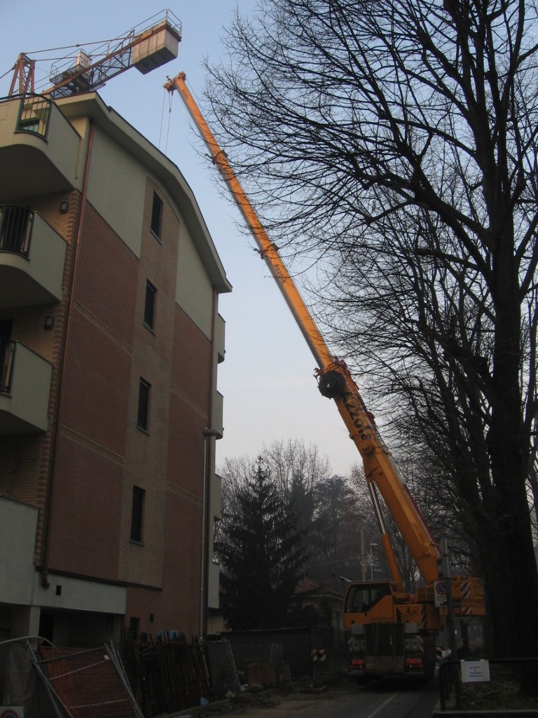 smontaggio FM:Liebherr