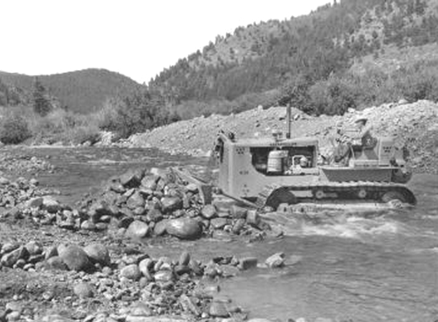 Caterpillar D8