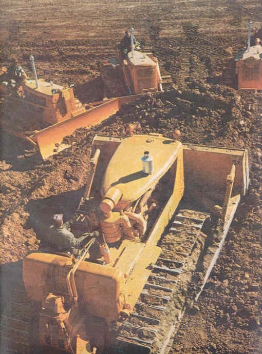 Caterpillar D4