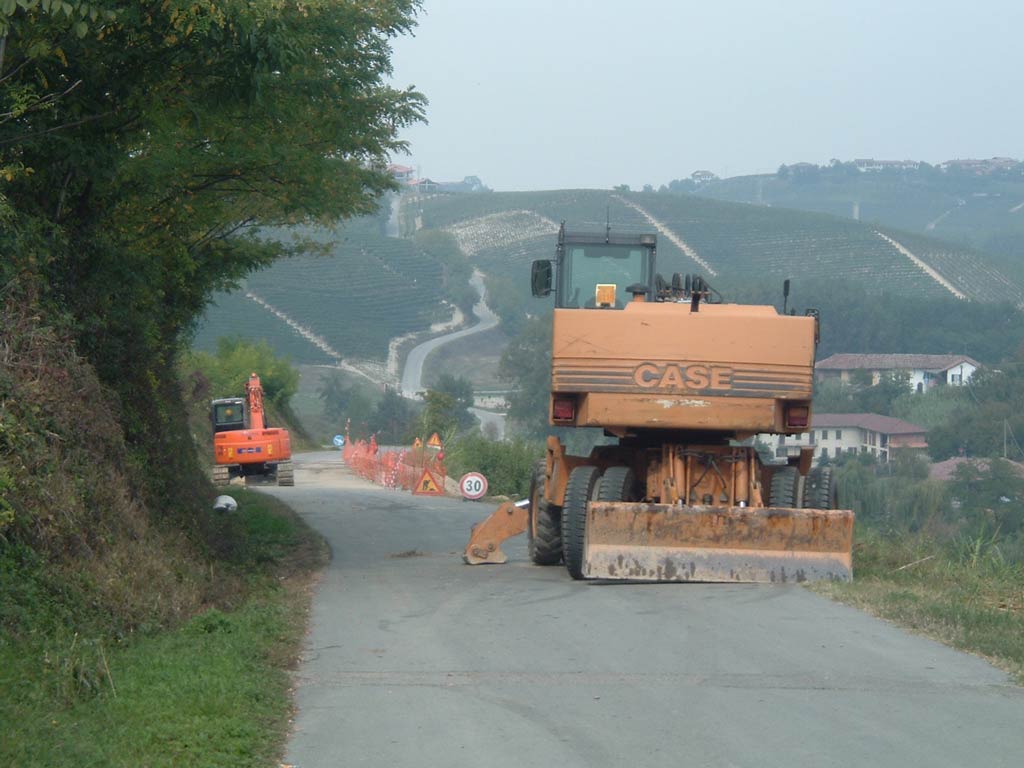 Messa in sicurezza strada - Neive