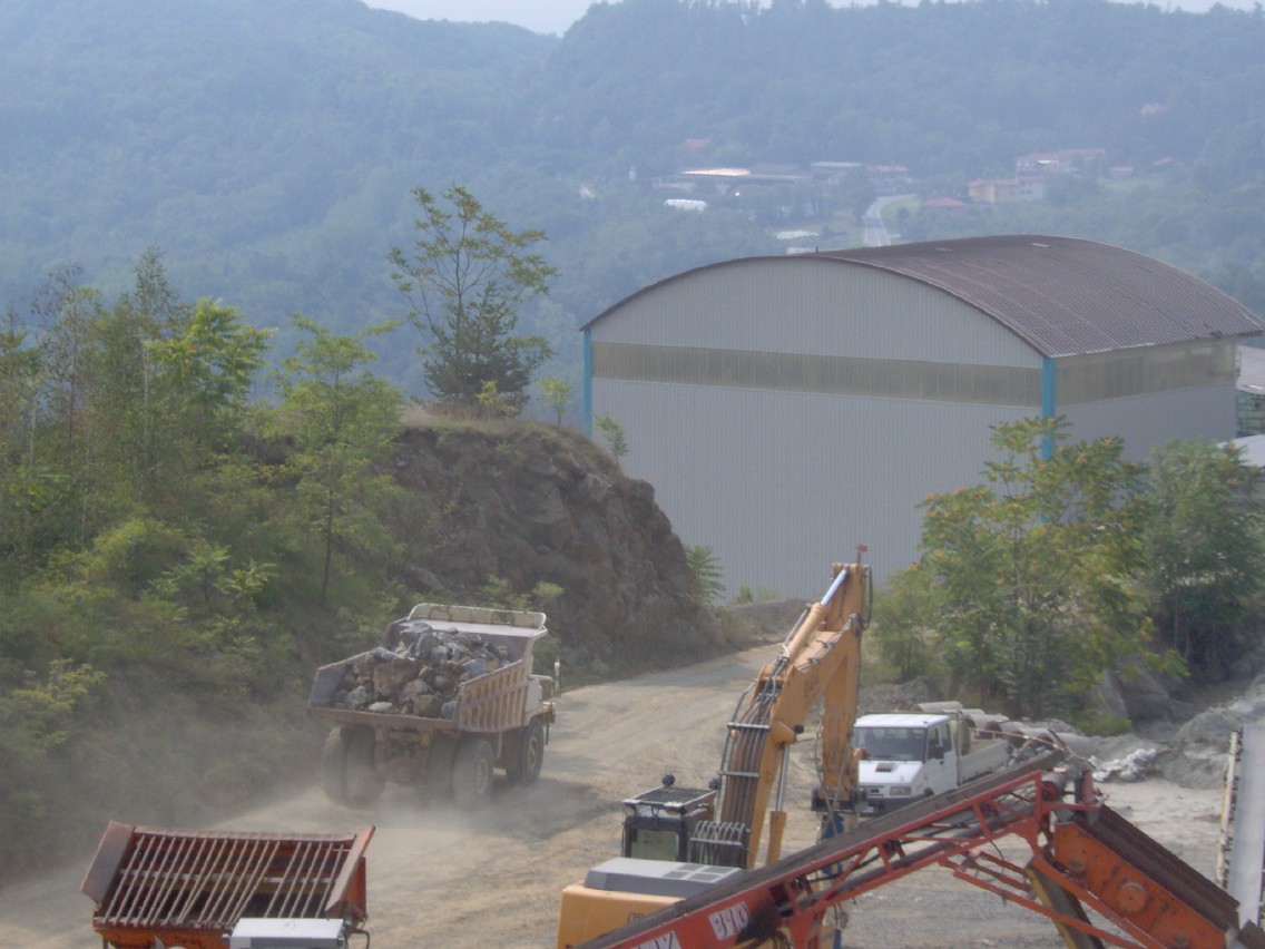 Perlini va a scaricare