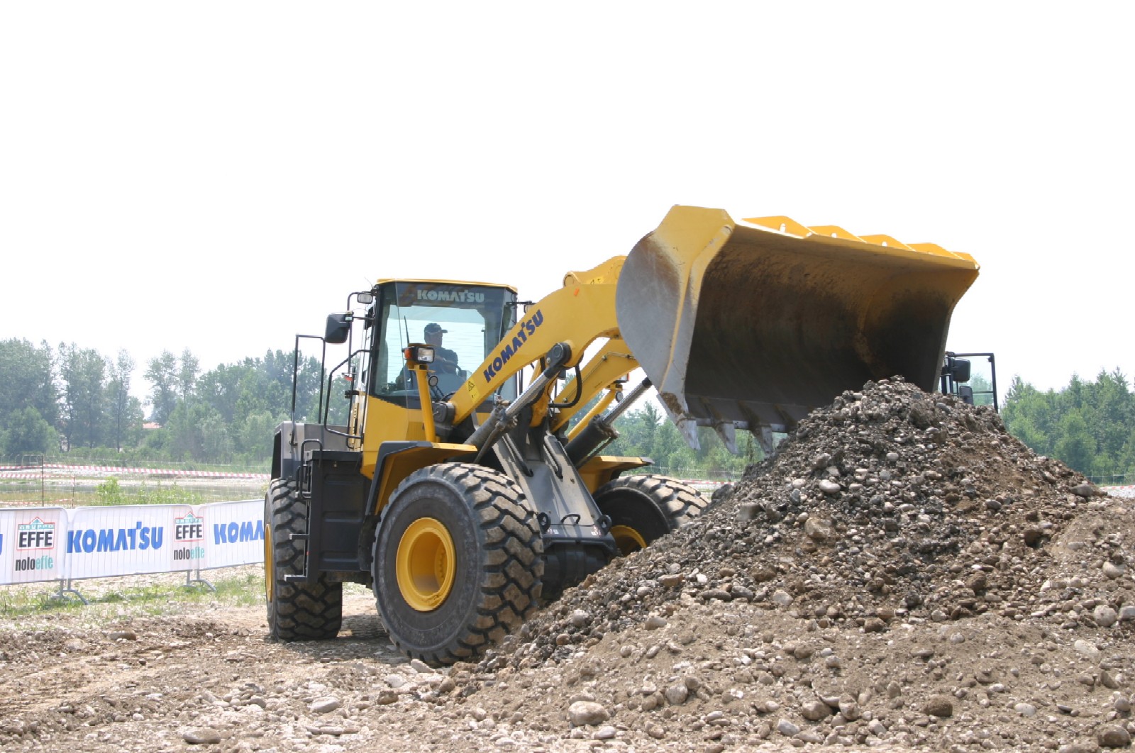 MAX e la W470 messa alla corda...