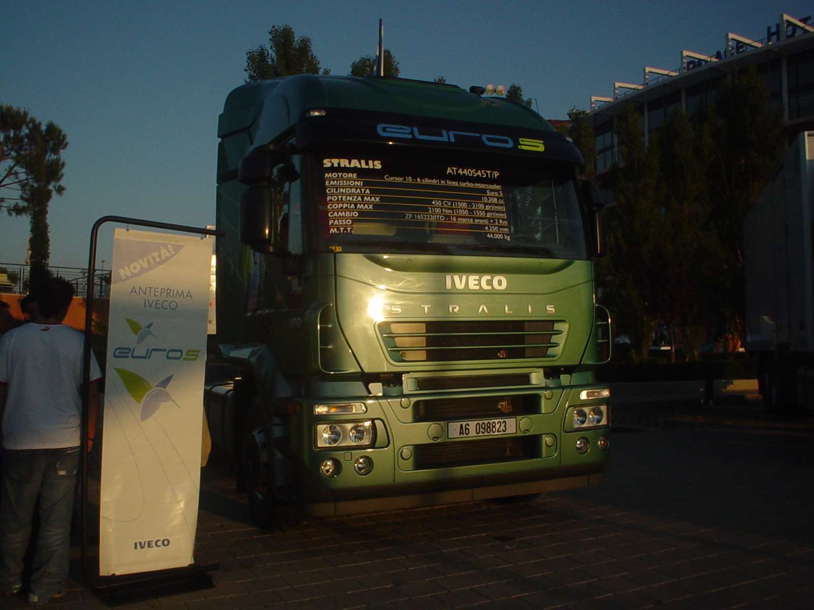 Presentazione Iveco Stralis Euro 5 e New Daily a Vasto