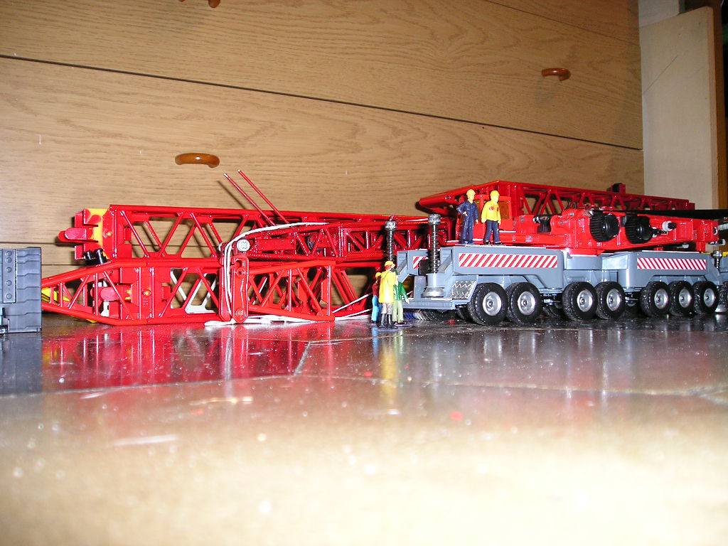 LIEBHERR LG1550 (H=1.75.M)