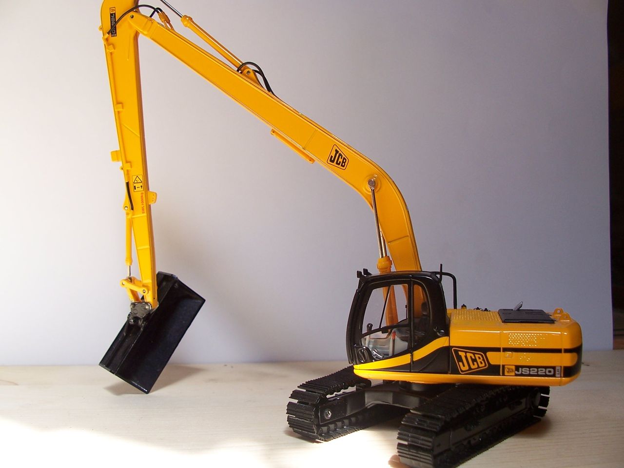 Jcb JS220 Long reach